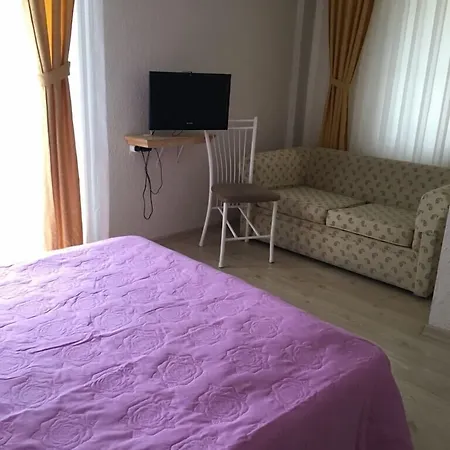 Melaike Szálloda 3*