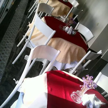 Melaike 3*
