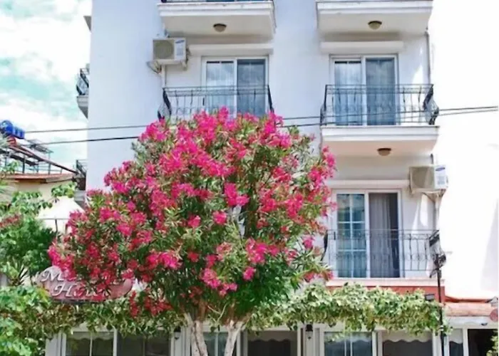 Melaike Hotel Fokaja