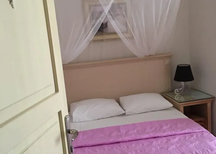 Melaike Hotel Fokaja