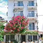 Melaike Hotel Fokaja