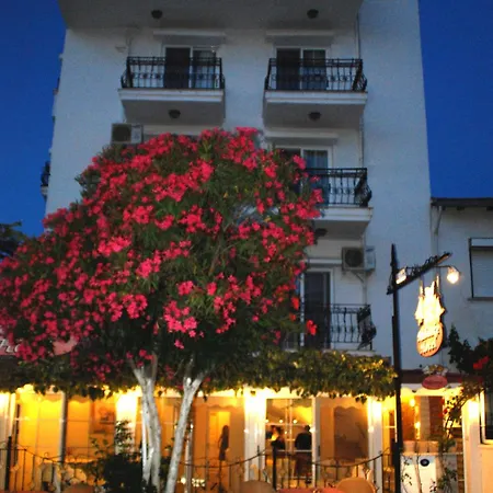 Hotel Melaike 3*