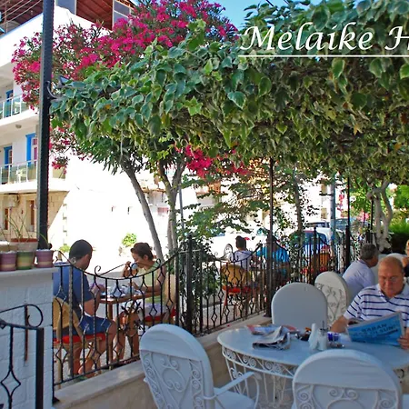 Melaike Foça