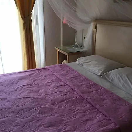 Melaike 3* Foça