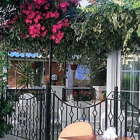 Melaike Ξενοδοχείο