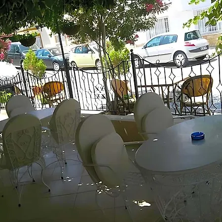 Melaike Hotel 3*