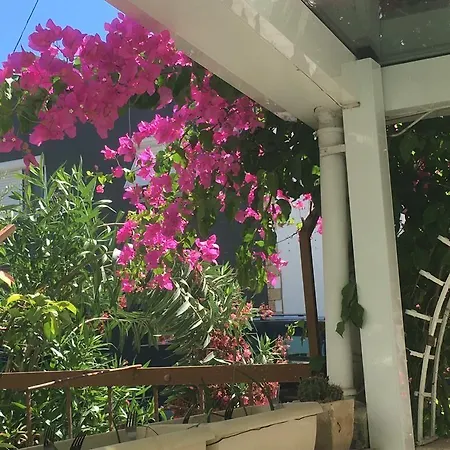 Otel Melaike Foça