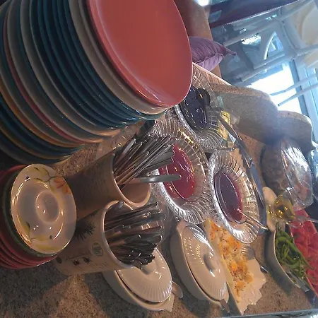 Hotel Melaike 3*